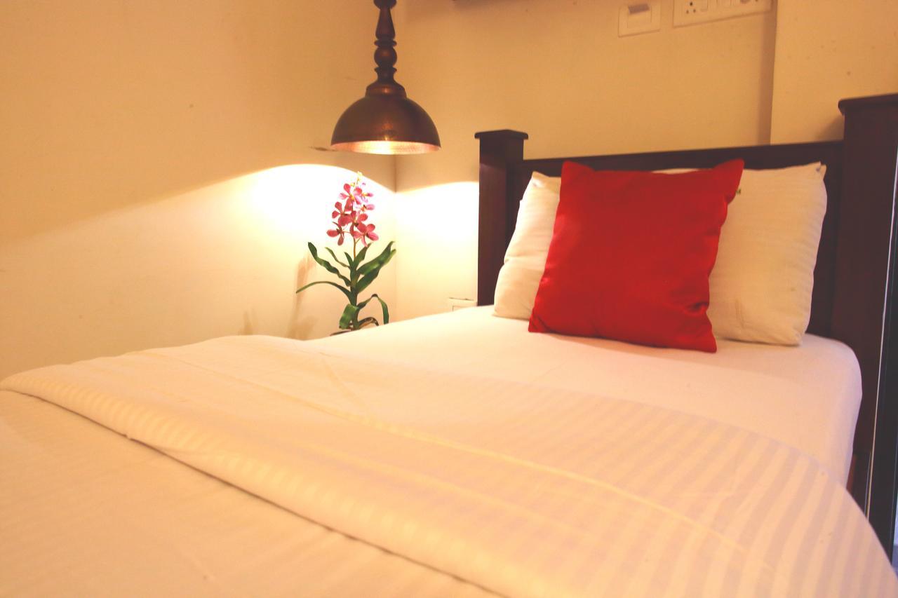 Hotel Highnest Singapperumalkovil Eksteriør billede